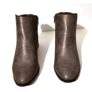 WOMEN'S LONDON RAG BOOTS BOOTIES SILVER SPARKLE 1.5" HEEL 7 M NWOT